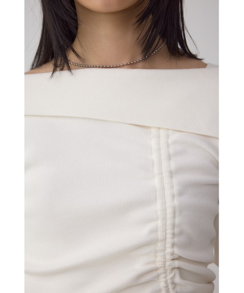 AZUL by moussy(アズールバイマウジー)の「スクエアネックドロストカットトップス(Tシャツ/カットソー・レディース・アイボリー/ブラック/チャコールグレー/レッド・FREE)」の11枚目の写真