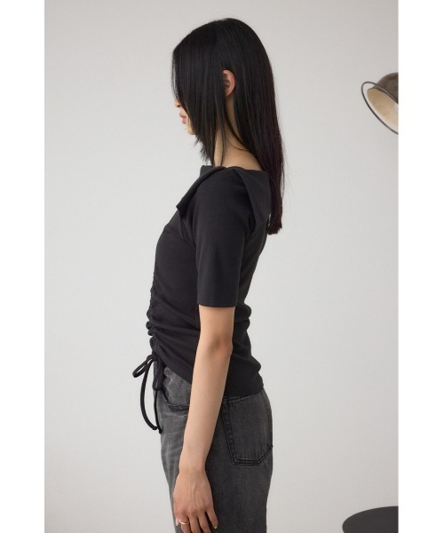 AZUL by moussy(アズールバイマウジー)の「スクエアネックドロストカットトップス(Tシャツ/カットソー・レディース・アイボリー/ブラック/チャコールグレー/レッド・FREE)」の18枚目の写真