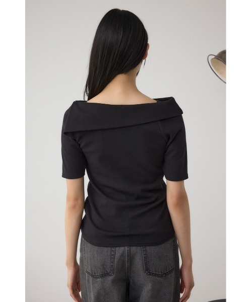 AZUL by moussy(アズールバイマウジー)の「スクエアネックドロストカットトップス(Tシャツ/カットソー・レディース・アイボリー/ブラック/チャコールグレー/レッド・FREE)」の19枚目の写真