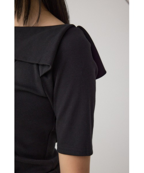AZUL by moussy(アズールバイマウジー)の「スクエアネックドロストカットトップス(Tシャツ/カットソー・レディース・アイボリー/ブラック/チャコールグレー/レッド・FREE)」の21枚目の写真
