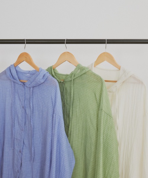 MERLOT（メルロー）の「ギンガムチェックフーディーシャツパーカー（シャツ/ブラウス・レディース・グリーン/ホワイト/ブルー/ブラウン・FREE）」の19枚目の写真