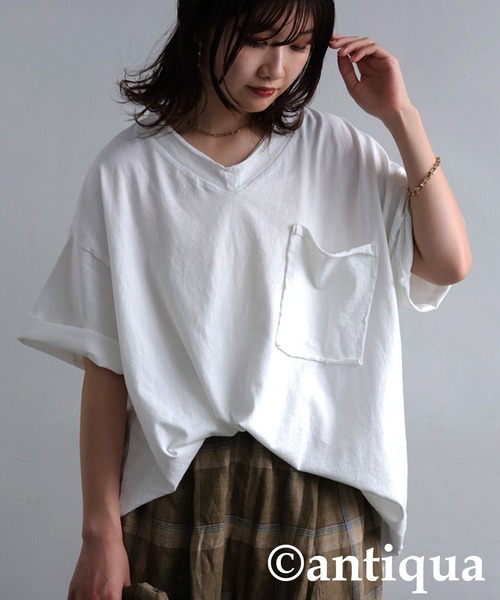 antiqua（アンティカ）の「Vネック 綿100% カットオフVネックT（Tシャツ/カットソー・レディース・ブラック/カーキ/ダークグレー/ブルー系その他/ホワイト/パープル系その他/レッド系その他・P/R）」の13枚目の写真