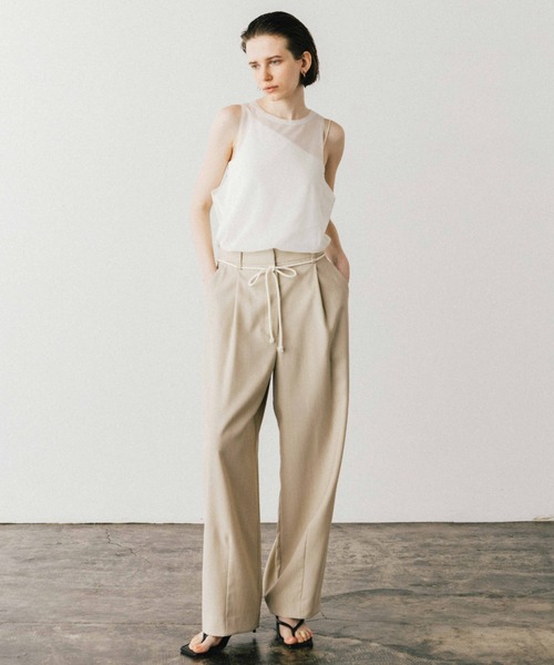 CREDONA(クレドナ)の「THE BARREL TROUSERS/バレルトラウザーズ(スラックス・レディース・ライトベージュ/ブラウン・0/1)」の17枚目の写真