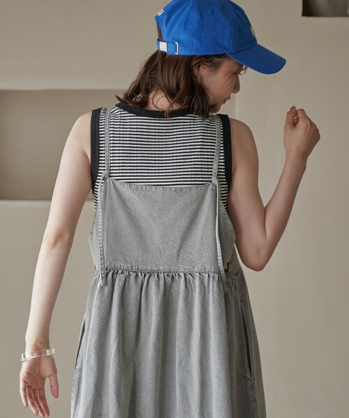 coen（コーエン）の「コットンレーヨンデニムキャミワンピース（ワンピース・レディース・コバルトブルー/ネイビー/ライトグレー・M/L）」の8枚目の写真