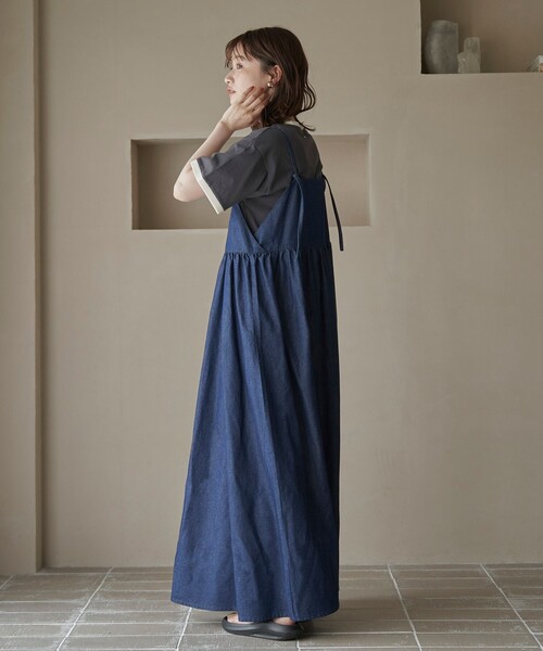 coen（コーエン）の「コットンレーヨンデニムキャミワンピース（ワンピース・レディース・コバルトブルー/ネイビー/ライトグレー・M/L）」の15枚目の写真