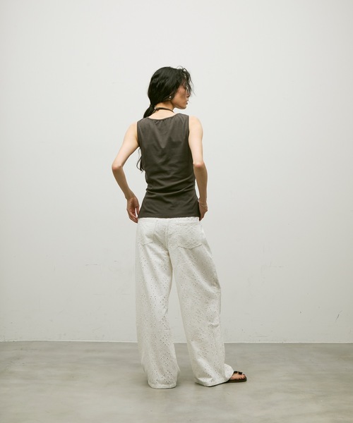 Lutim by u(ルチバイユー)の「Multi-way wrap design t shirt / マルチウェイラップデザインTシャツ(Tシャツ/カットソー・レディース・ナチュラル/チャコールグレー/ブルー・FREE)」の9枚目の写真