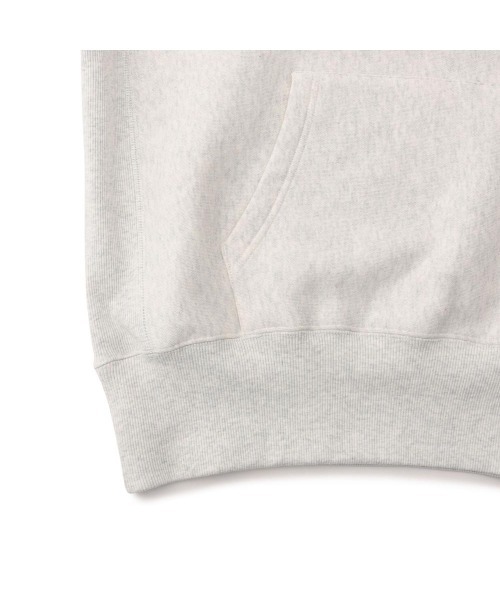 Timberland（ティンバーランド）の「【TOKYO DESIGN COLLECTIVE】フーディー ユニセックス（パーカー・メンズ・グレイッシュベージュ・LARGE/MEDIUM/X-LARGE/XX-LARGE）」の4枚目の写真