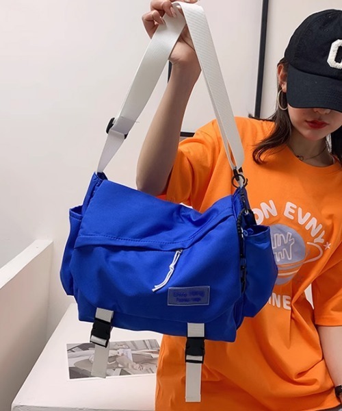 Miniministore(ミニミニストア)の「ショルダーバッグ レディース 斜めがけ(ショルダーバッグ・レディース・ブラック/ホワイト/ロイヤルブルー・FREE)」の9枚目の写真