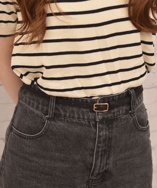 VIBGYOR Women（ヴィブジョー　ウィメン）の「【float】シンプル スウェード風 ベーシックカラー ゴールドバックル ナローベルト（ベルト・レディース・ブラック/ブラウン・FREE）」の3枚目の写真