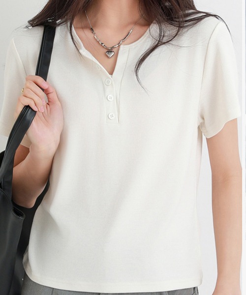 by LEGNA(バイレグナ)の「ヘンリーネックリブTシャツ(Tシャツ/カットソー・レディース・ブラウン/ピンク/グリーン系1/スモーキーグリーン系/ブラック/ホワイト・X-LARGE/LARGE/MEDIUM)」の13枚目の写真