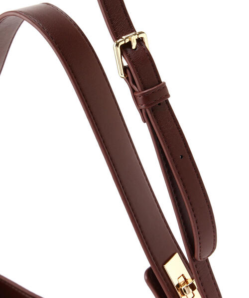 NATURAL BEAUTY BASIC(ナチュラルビューティーベーシック)の「◇マンハッタンワイドショルダーバッグ(ショルダーバッグ・レディース・ブラック/レッド・フリ-)」の9枚目の写真