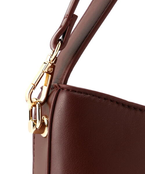 NATURAL BEAUTY BASIC(ナチュラルビューティーベーシック)の「◇マンハッタンワイドショルダーバッグ(ショルダーバッグ・レディース・ブラック/レッド・フリ-)」の8枚目の写真