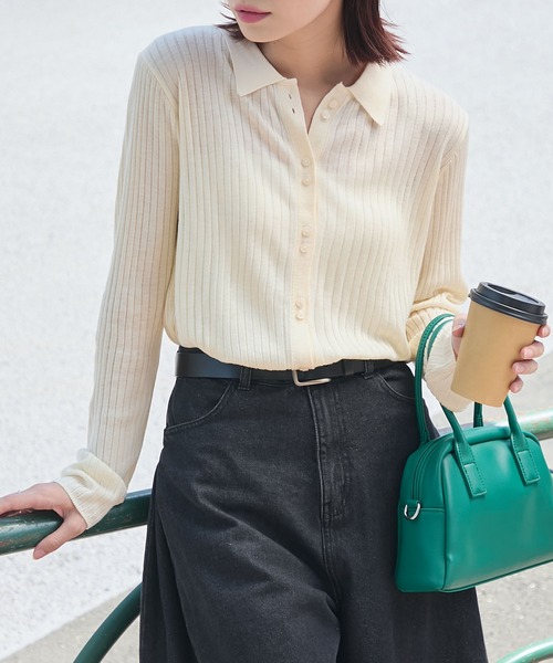 BONLECILL（ボンルシール）の「【マシンウォッシャブル】シアーテレコポロニット多ボタンカーディガン（カーディガン/ボレロ・レディース・ブラック/アイボリー/ネイビー/モスグリーン/レッド/ブラウン/ピンク/グレー・FREE）」の2枚目の写真