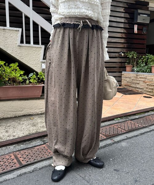 CIAOPANIC(チャオパニック)の「ドットカーブライトスウェットパンツ(その他パンツ・レディース・ライトグレー/カーキ/ブラック・SMALL/MEDIUM/X-SMALL)」の5枚目の写真