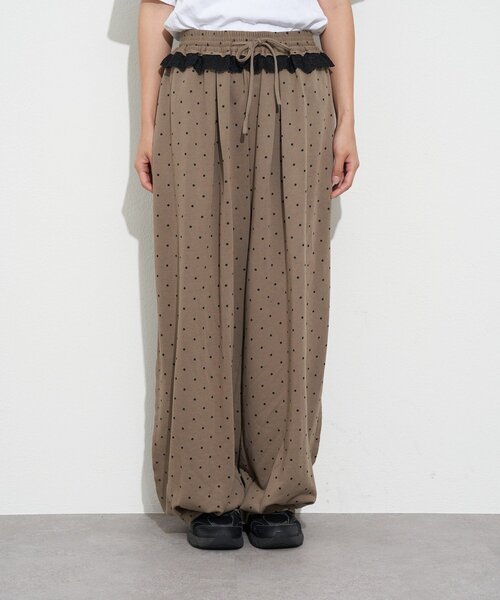 goa ギミックスウェットパンツ　ベージュ goa ギミックスウェットパンツ ベージュ