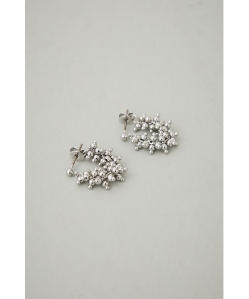 AZUL by moussy(アズールバイマウジー)の「タイニーメタルボールピアス(ピアス(両耳用)・レディース・ゴールド系その他/シルバー・FREE)」の6枚目の写真