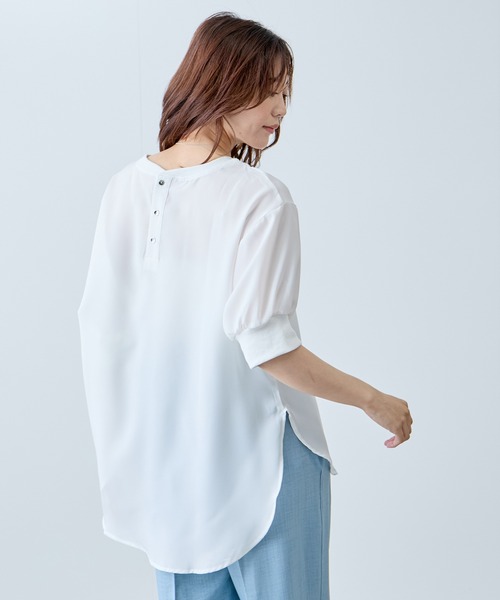 Jayro(ジャイロ)の「2WAYボタン付きプルオーバー(Tシャツ/カットソー・レディース・ホワイト/ミント/グレー/ブラック/ワイン・FREE)」の15枚目の写真