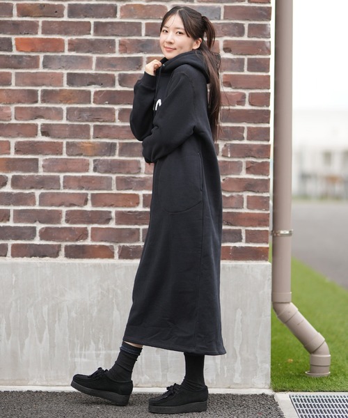 RVCA(ルーカ)の「RVCA/ルーカ パーカーワンピース スウェット BF044-P35(ワンピース・レディース・グレー/ブラック・M/L)」の5枚目の写真