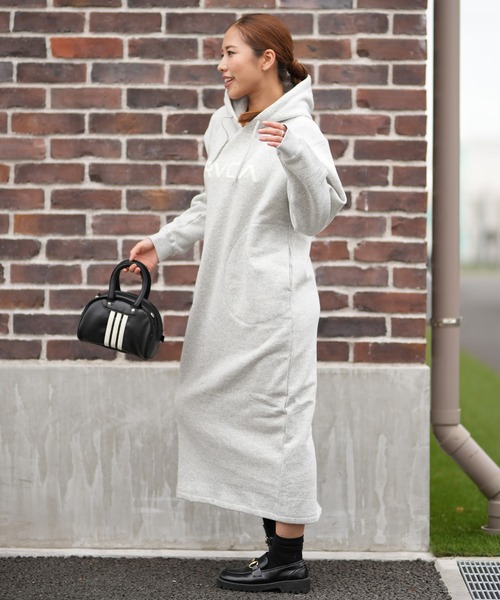 RVCA(ルーカ)の「RVCA/ルーカ パーカーワンピース スウェット BF044-P35(ワンピース・レディース・グレー/ブラック・M/L)」の10枚目の写真
