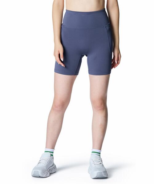 UNDER ARMOUR(アンダーアーマー)の「UAモーション 2イン1 ショーツ(トレーニング/レディース)(その他パンツ・レディース・チャコールグレー・S/L/M/XL)」の4枚目の写真
