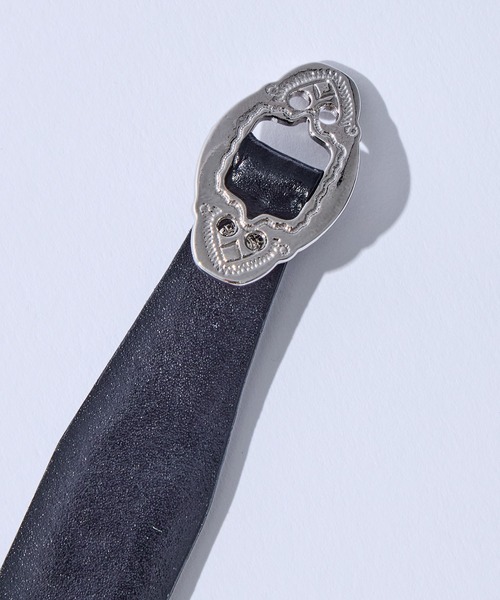 【トーガプルラ】レザーバングル　ブレスレット　TOGA TOGA PULLA/トーガプルラ】Motif leather bangle/レザーバングル