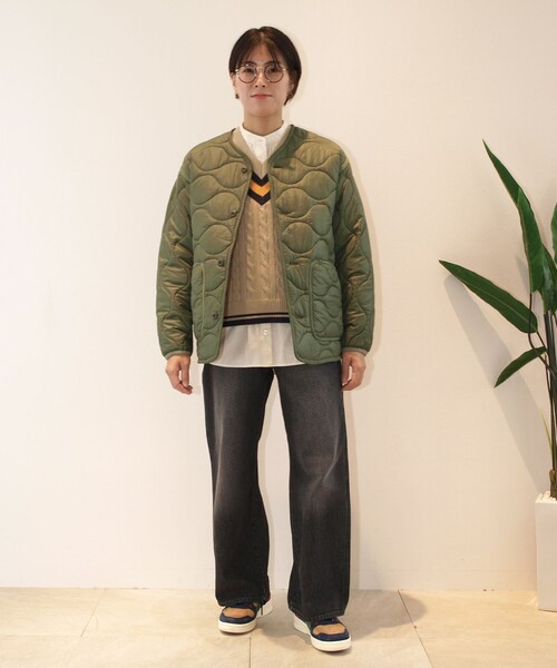 J.PRESS YORK STREET(ジェイプレスヨークストリート)の「【UNISEX】ライナーキルティング ブルゾン(ブルゾン・メンズ・カーキ系/ベージュ系/ブラック系・LARGE/MEDIUM/SMALL)」の5枚目の写真