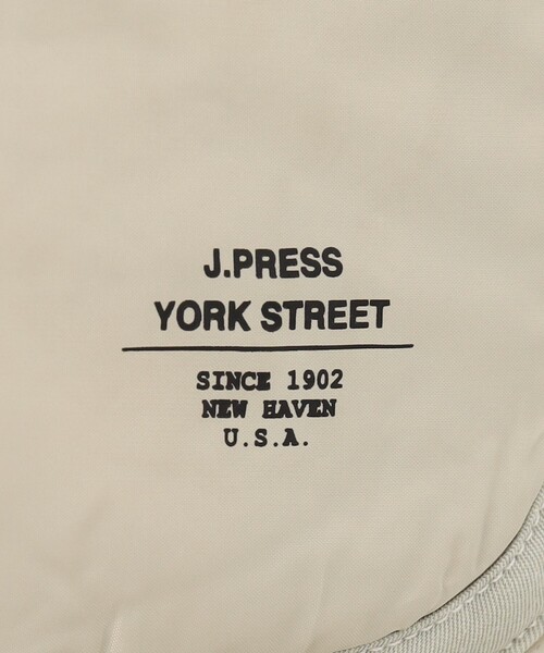 J.PRESS YORK STREET(ジェイプレスヨークストリート)の「【UNISEX】ライナーキルティング ブルゾン(ブルゾン・メンズ・カーキ系/ベージュ系/ブラック系・LARGE/MEDIUM/SMALL)」の13枚目の写真