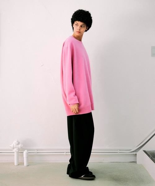 NOISE MAKER（ノイズメーカー）の「《ユニセックス》クルーネックオーバーサイズニット（ニット/セーター・レディース・グレー/ピンク/ブラック・M/S/L）」の12枚目の写真