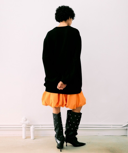 NOISE MAKER（ノイズメーカー）の「《ユニセックス》クルーネックオーバーサイズニット（ニット/セーター・レディース・グレー/ピンク/ブラック・M/S/L）」の5枚目の写真