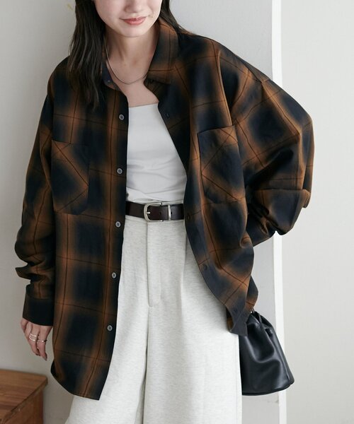 DISCOAT（ディスコート）の「【ユニセックス】オンブレチェックオーバーシャツ（シャツ/ブラウス・レディース・ブラウン/イエロー/アイボリー・FREE）」の21枚目の写真