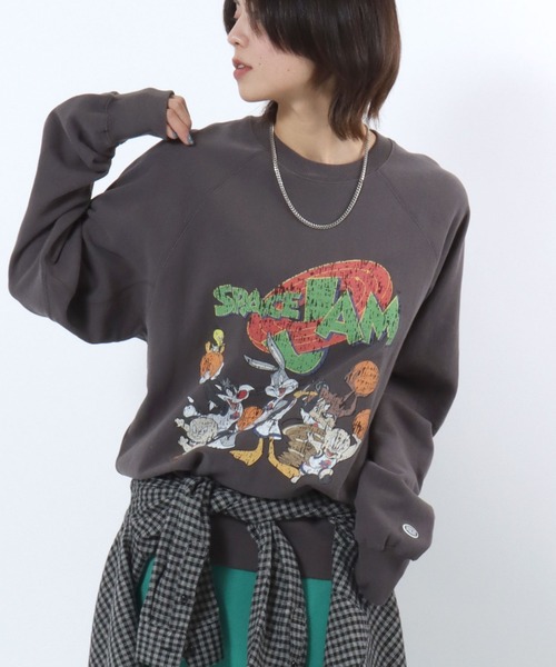 Looney Tunes(ルーニーテューンズ)の「DISCUS ATHLETIC×LOONEY TUNES「スペース・ジャム」 キャラクタープリントスウェットトレーナー メンズ レディース ユニセックス(スウェット・レディース・ホワイト系その他/ブラック/ブラック系その他/ホワイト・L/M)」の18枚目の写真