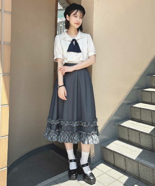 F i.n.t(フィント)の「スカーフタイ付き変形衿ブラウス(シャツ/ブラウス・レディース・ライトベージュ/アイボリー・FREE)」の13枚目の写真