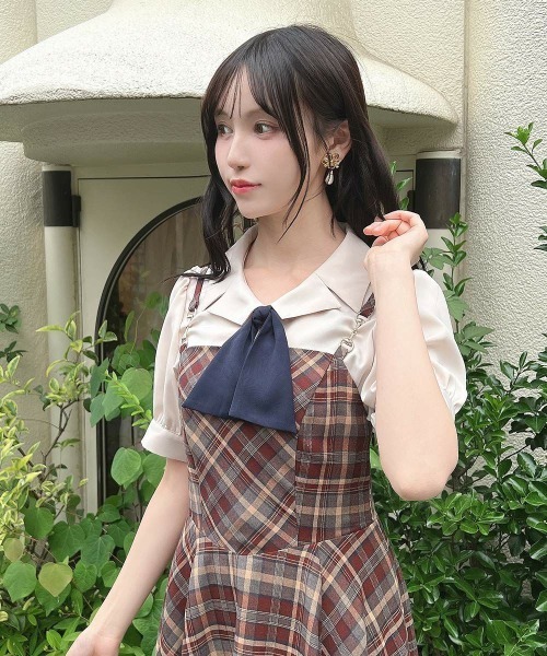 F i.n.t(フィント)の「スカーフタイ付き変形衿ブラウス(シャツ/ブラウス・レディース・ライトベージュ/アイボリー・FREE)」の14枚目の写真