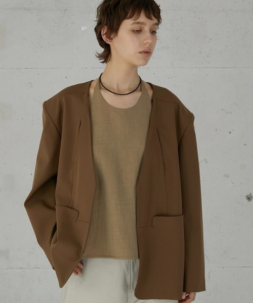 LA PEAU DE GEM(ラポドゥジェム)の「【LA PEAU DE GEM】backless halter neck/バックレスホルターネック(キャミソール・レディース・ブラック/ベージュ・FREE)」の2枚目の写真