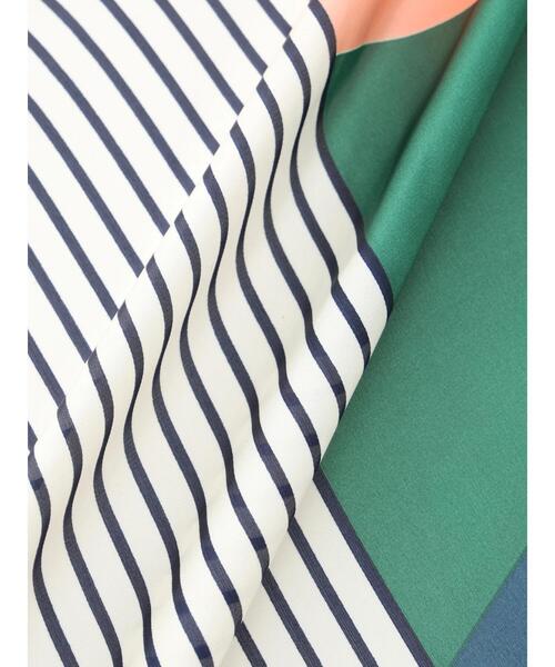 ehka sopo（エヘカソポ）の「ボーダー柄スカーフ（ストール/ショール・レディース・オフホワイト・F）」の3枚目の写真