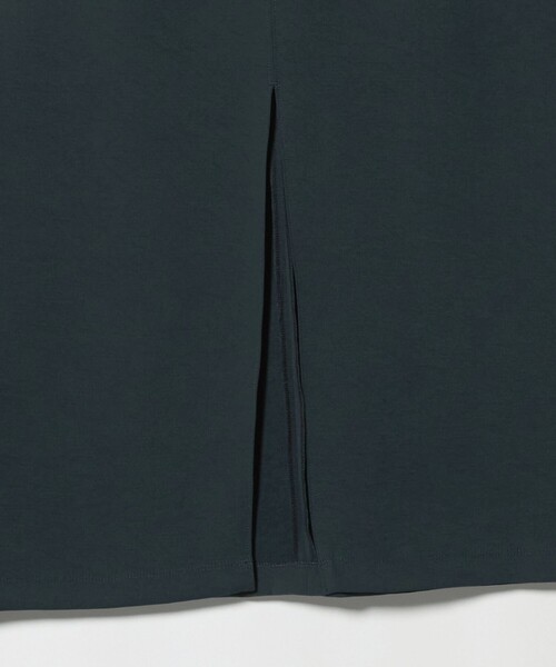 UNITED ARROWS & SONS(ユナイテッドアローズアンドサンズ)の「<D.O UNITED ARROWS BY DAISUKE OBANA for WOMEN> Ⅰ SL/LESS DRESS/ワンピース(ワンピース・レディース・ブラック/ダークグリーン・S/M)」の17枚目の写真