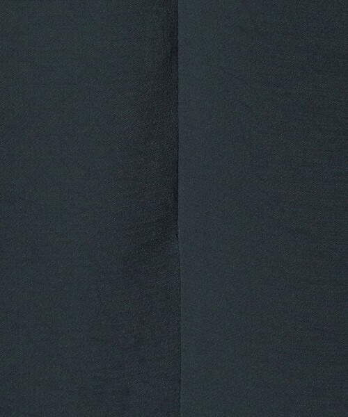 UNITED ARROWS & SONS(ユナイテッドアローズアンドサンズ)の「<D.O UNITED ARROWS BY DAISUKE OBANA for WOMEN> Ⅰ SL/LESS DRESS/ワンピース(ワンピース・レディース・ブラック/ダークグリーン・S/M)」の18枚目の写真