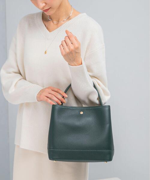 URBAN RESEARCH ROSSO WOMEN(アーバンリサーチ ロッソ)の「AULENTTI スクエアBAG(ハンドバッグ・レディース・ブラック/ベージュ系その他/グリーン・-)」の4枚目の写真