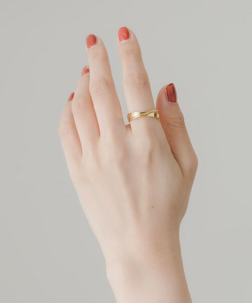 SMELLY（スメリー）の「ステンレスダブルリング（リング・レディース・ゴールド・13.5）」の3枚目の写真