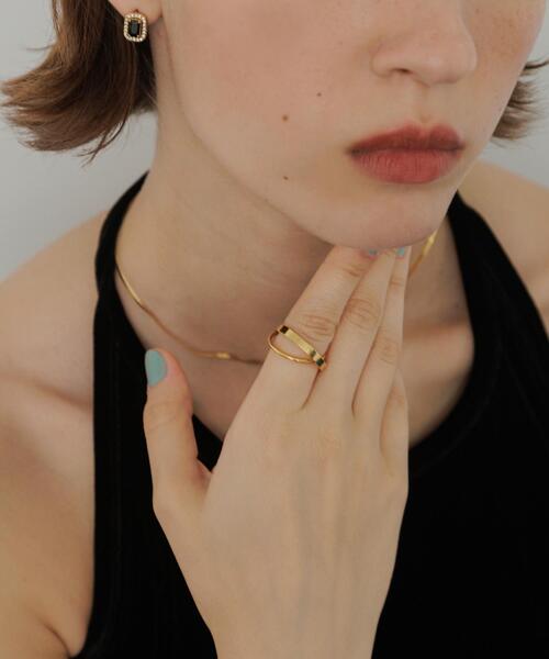 SMELLY（スメリー）の「ステンレスダブルリング（リング・レディース・ゴールド・13.5）」の6枚目の写真