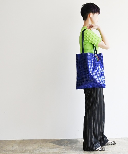 Magine(マージン)の「cheek チーク disc tote/ディスコ トート(トートバッグ・レディース・グリーン/ブラック/ブルー/ゴールド/シルバー・FREE)」の3枚目の写真
