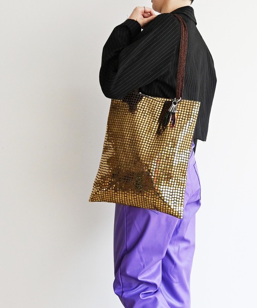 Magine(マージン)の「cheek チーク disc tote/ディスコ トート(トートバッグ・レディース・グリーン/ブラック/ブルー/ゴールド/シルバー・FREE)」の14枚目の写真