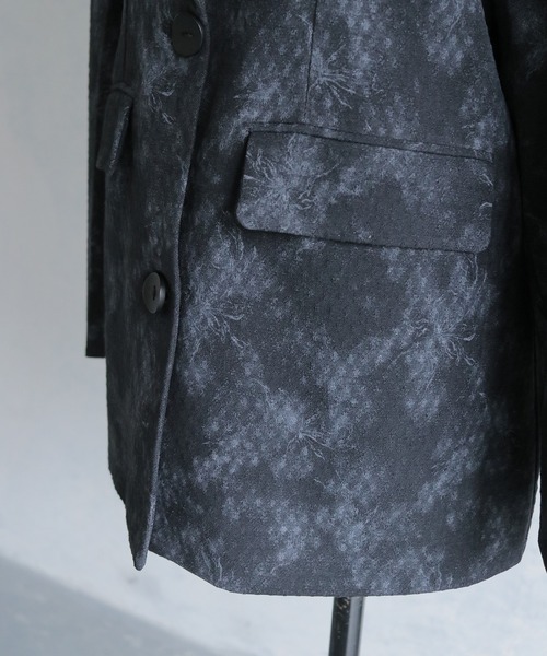 &g'aime（アンジェム）の「【&g'aime】フラワープリントテーラードジャケット　Floral Print Tailored Jacket（テーラードジャケット・レディース・グレー/ブラック・FREE）」の14枚目の写真