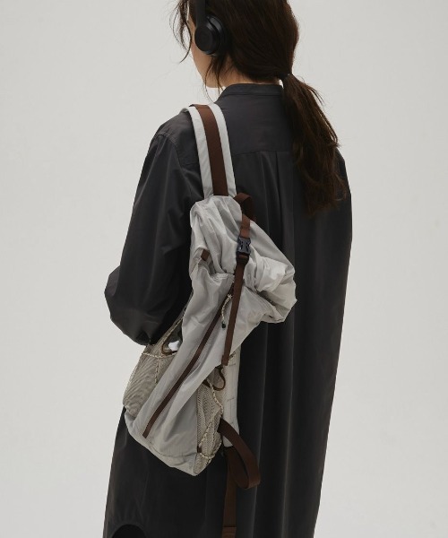 TODAYFUL（トゥデイフル）の「【TODAYFUL/トゥデイフル】Useful Sheer Backpack/シアーバックパック/リュック（バックパック/リュック・レディース・ブラック/ライトブルー・FREE）」の15枚目の写真