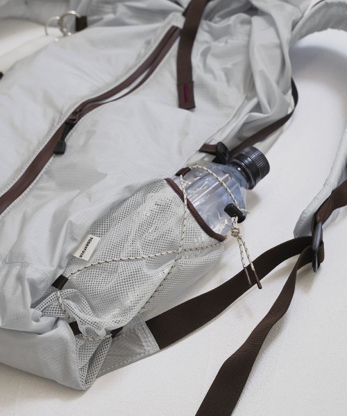 TODAYFUL（トゥデイフル）の「【TODAYFUL/トゥデイフル】Useful Sheer Backpack/シアーバックパック/リュック（バックパック/リュック・レディース・ブラック/ライトブルー・FREE）」の4枚目の写真