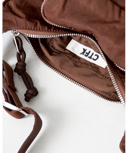 jumelle（ジュメロ）の「DOWNYショルダーバッグ（ショルダーバッグ・レディース・ブラウン・FREE）」の11枚目の写真