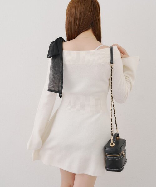 continuer de NICE CLAUP（コンティニューデナイスクラップ）の「【Ribbon Collection】マルチWAYオフショルニットワンピース（ワンピース・レディース・チャコールグレー/グレー/アイボリー・FREE）」の19枚目の写真