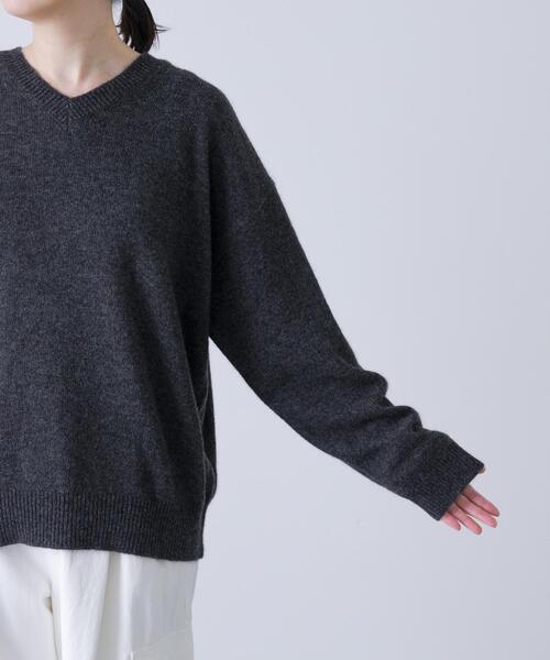 ヤクウールVネックニット（ニット/セーター）｜かぐれ（カグレ）の