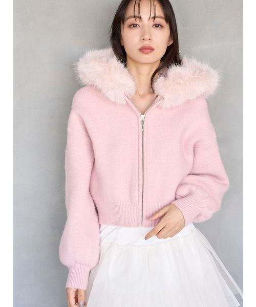 SNIDEL(スナイデル)の「Sustainableファー付きニットパーカー(パーカー・レディース・ホワイト/チャコールグレー/ピンク・F)」の6枚目の写真