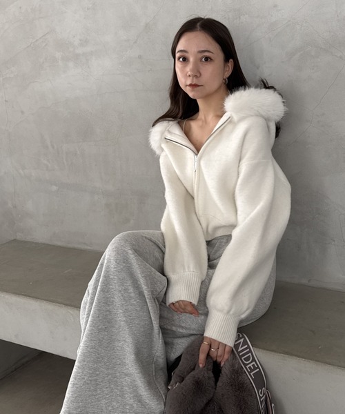 セール】Sustainableファー付きニットパーカー（パーカー）｜SNIDEL